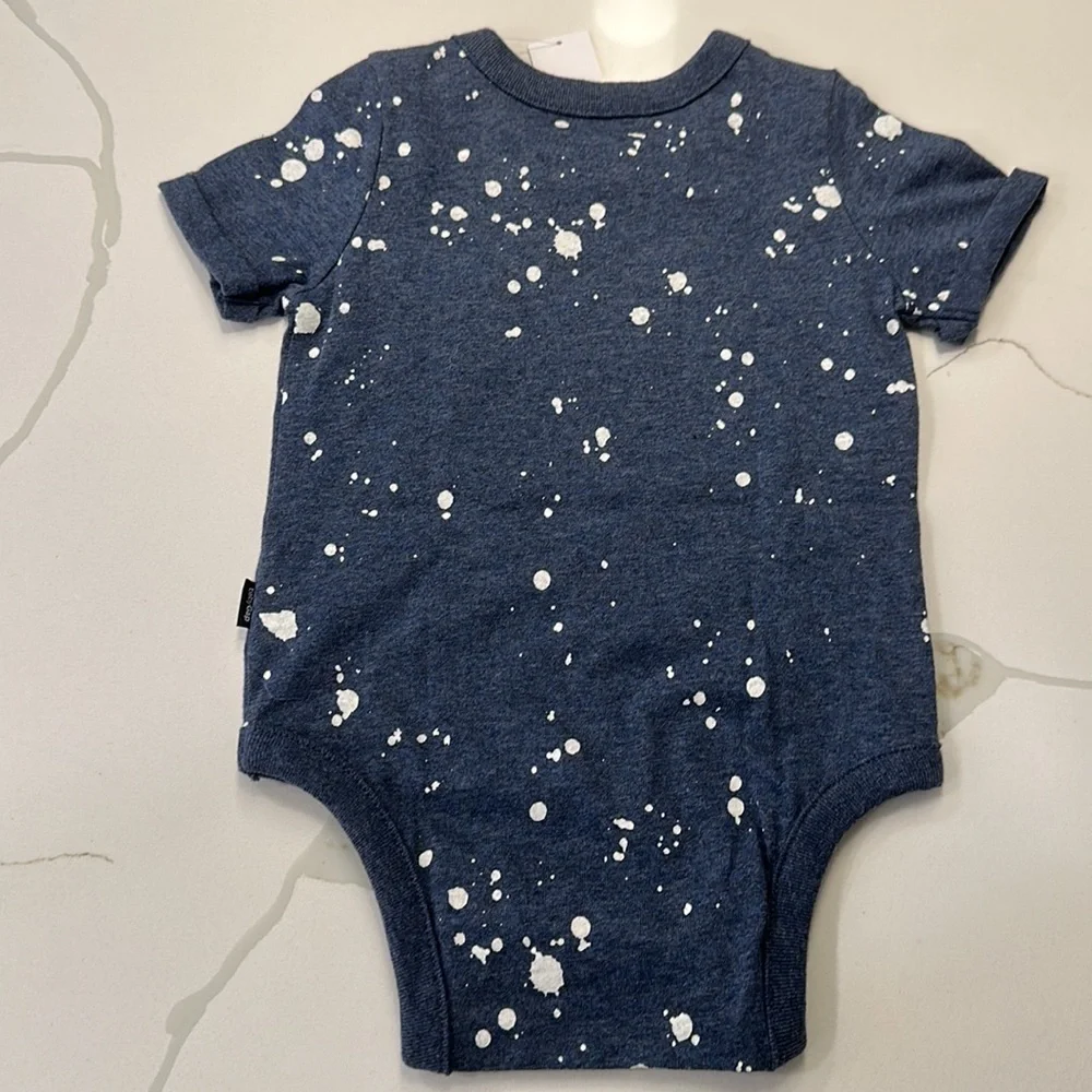 NWT Gap baby t-shirt heathered navy white paint splatter 12-18 month 💙🤍